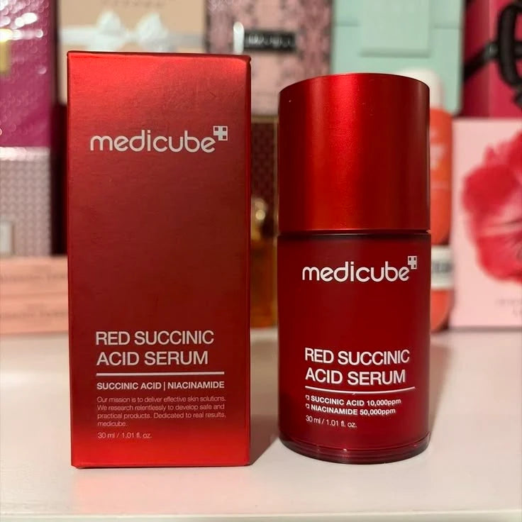 Medicube Red Succinic Acid Serum - Best for Killing Acne Bacteria & Sebum (Wash-off Peel)