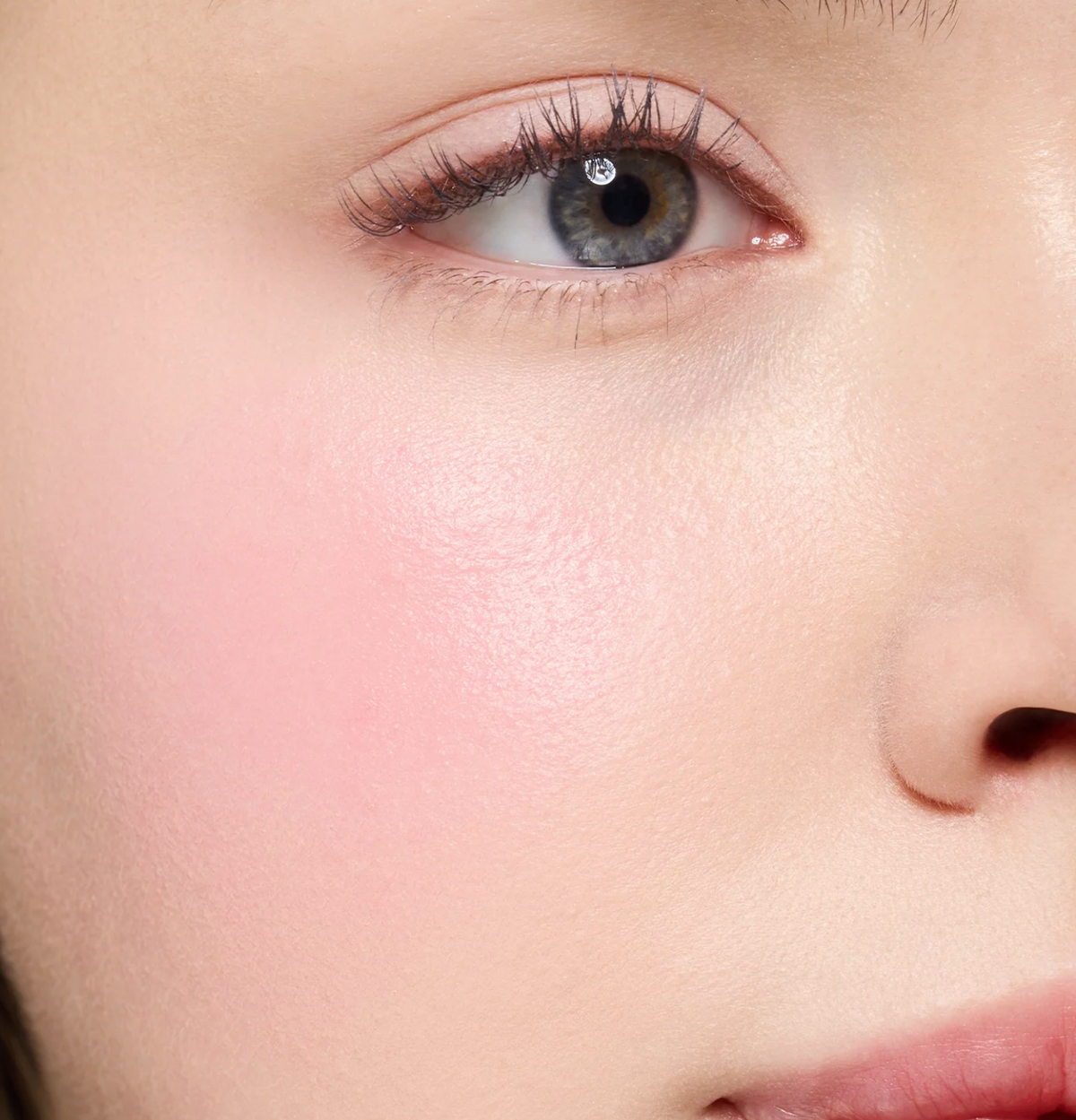 Dear.A Fluffy Blush #04 Childlike - Best for Sun-Kissed Glow & Warm Coral (Pore Blurring)